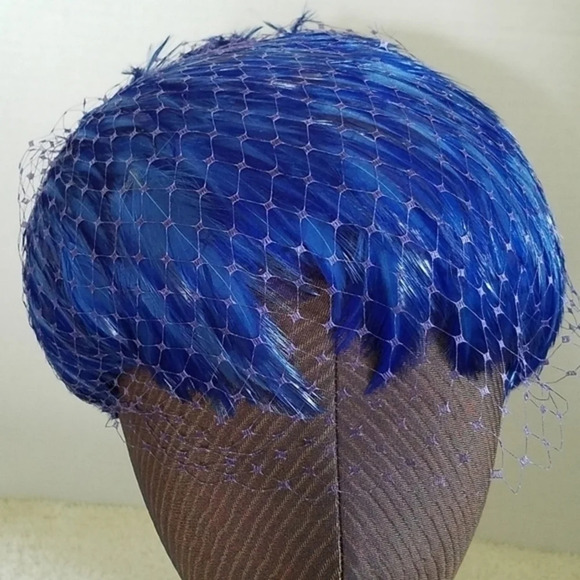 Vintage I Magnin Royal Electric‎ Blue Feather Hat - Picture 2 of 11